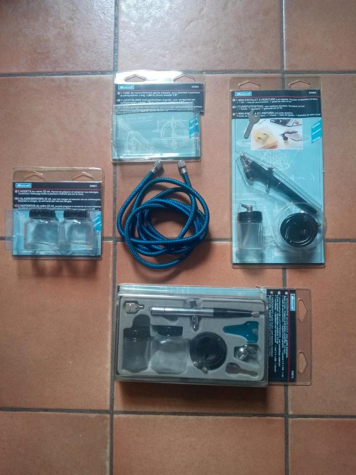 Compleet nieuw airbrush set nog in de verpakking., Hobby en Vrije tijd, Modelbouw | Overige, Nieuw, Ophalen of Verzenden