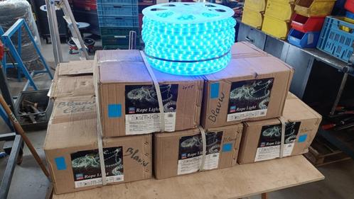 Topkwaliteit blauwe lichtslang nieuw in doos!, Diversen, Kerst, Nieuw, Ophalen