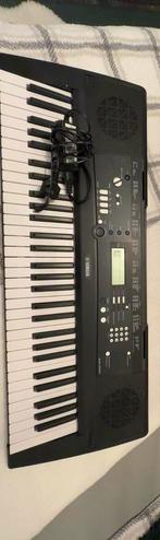 Yamaha e2-220, Muziek en Instrumenten, Keyboards, Ophalen, Zo goed als nieuw, Yamaha
