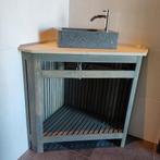 Toiletmeubel, Ophalen