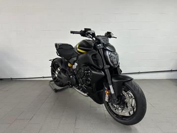 Ducati Diavel V4 Black & Steel***DUCATI SAMBREVILLE*** beschikbaar voor biedingen