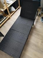 Mooie wicker ligzetel met grijs kussen, Ophalen, Zo goed als nieuw, Wicker