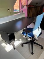 Set zwarte bureau+kast+stoel - BULO & VITRA, Huis en Inrichting, Ophalen, Zo goed als nieuw, Bureau