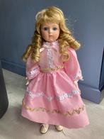 Porseleinen pop, Ophalen of Verzenden, Zo goed als nieuw, Pop