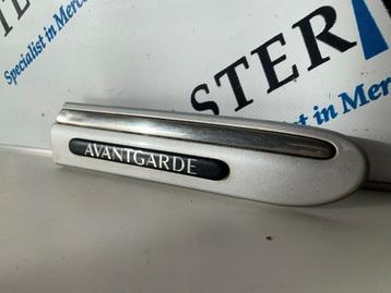 Sierstrip van een Mercedes C-Klasse beschikbaar voor biedingen