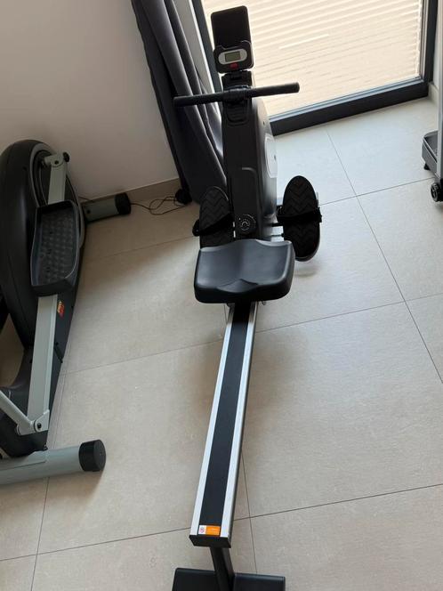 Roeitrainer (roeimachine), Sport en Fitness, Fitnessapparatuur, Zo goed als nieuw, Roeitrainer, Armen, Benen, Borst, Buik, Rug