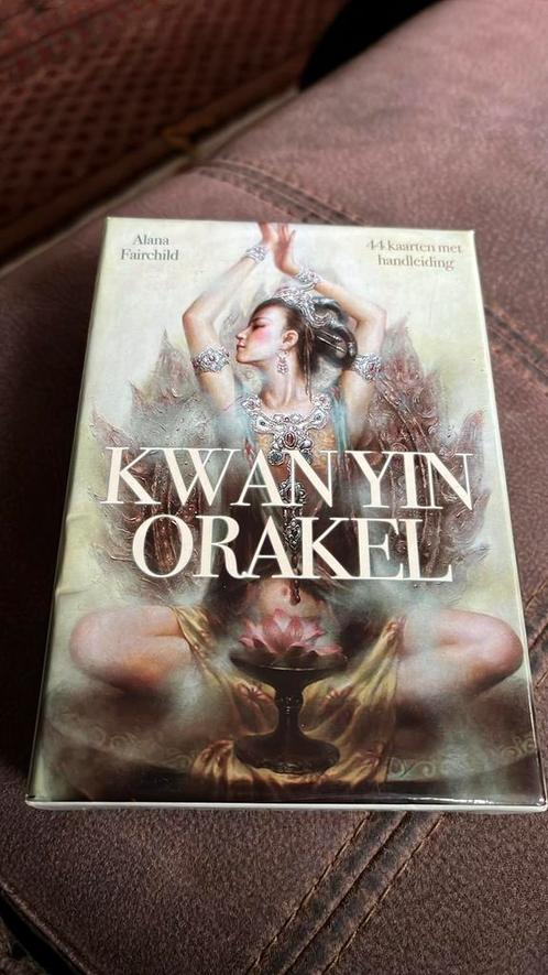 Kwan Yin Orakelkaarten, Boeken, Esoterie en Spiritualiteit, Nieuw, Ophalen of Verzenden