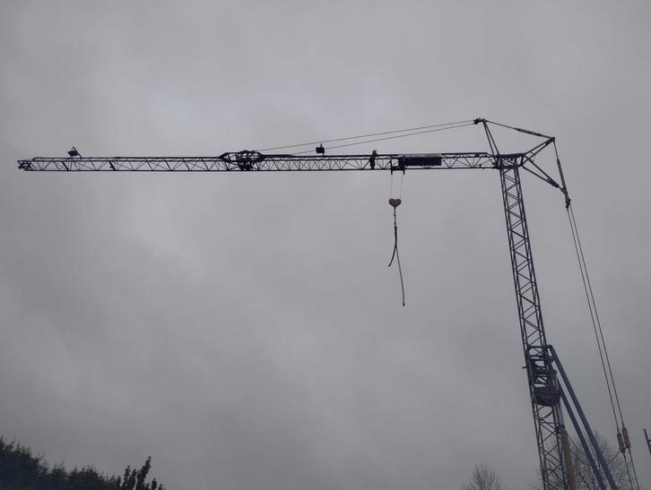 Arcomet 25 meter, Zakelijke goederen, Machines en Bouw | Kranen en Graafmachines, Kraan, Ophalen