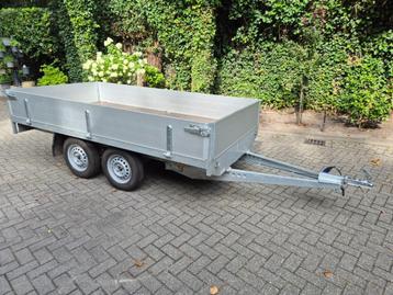 Aanhangwagen (Remorq) beschikbaar voor biedingen