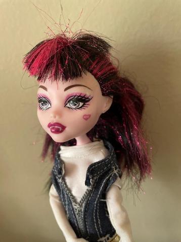 Monster doll van Mattel, pop