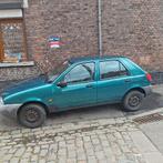 FORD FIESTA 1.3i klaar om 1300 euro te registreren, Auto's, Stof, 4 cilinders, Particulier, Onderhoudsboekje