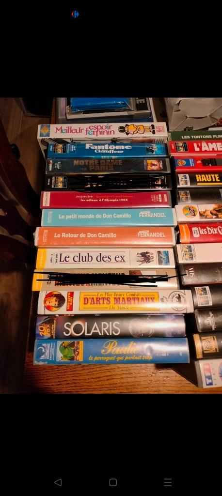 Lot de 63 VHS, Cd's en Dvd's, VHS | Film, Gebruikt, Ophalen