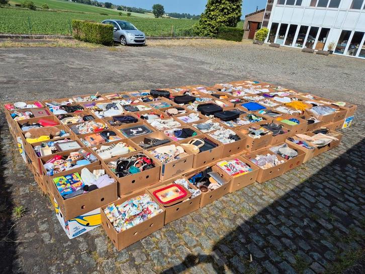 1 lot de 100 caisses à bananes pour brocante, Diversen, Overige Diversen, Ophalen