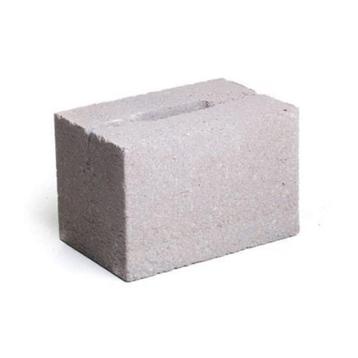 Betonblokken 140x140x290 beschikbaar voor biedingen
