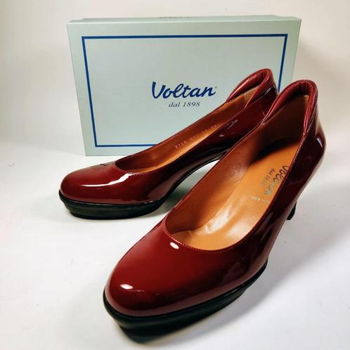 Escarpin Voltan Bordeaux rouge taille 39 1/2, Vêtements | Femmes, Chaussures, Rouge, Enlèvement ou Envoi