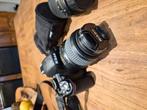 Appareils photos nikon d3100 + 2 objectif, Enlèvement, Comme neuf, Accessoires
