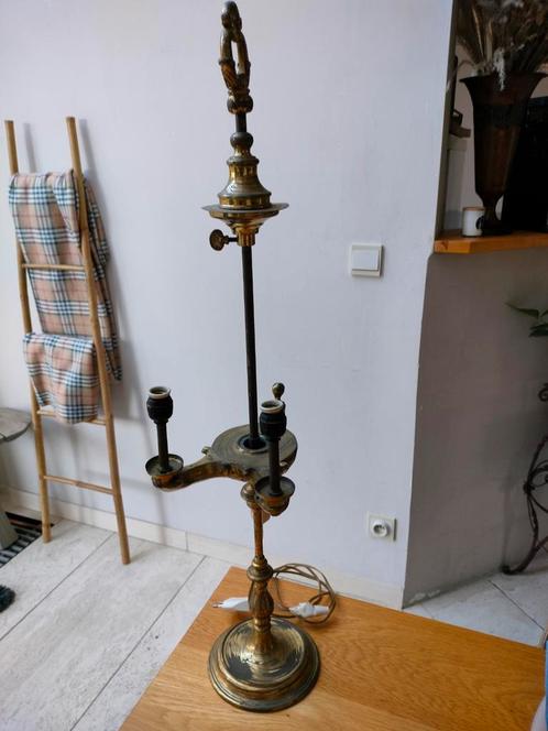 Antieke brocante staande lamp, Antiquités & Art, Antiquités | Éclairage, Enlèvement ou Envoi