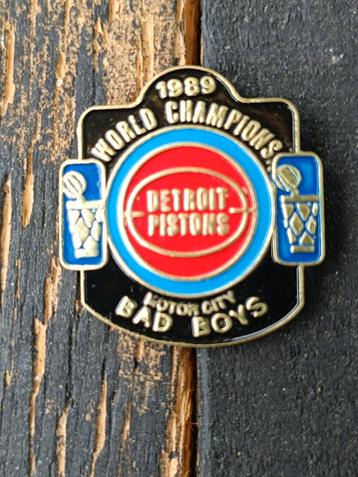Detroit Pistons vintage pin, Enlèvement ou Envoi, Comme neuf