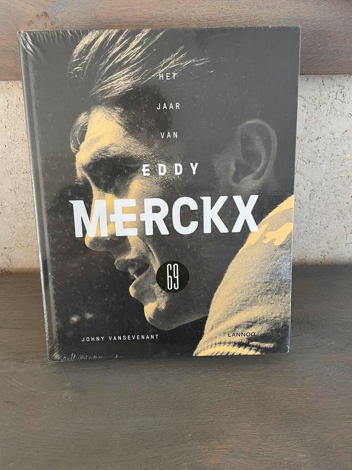 Het jaar van Eddy Merckx 69, Vansevenant, Johny, Livres, Art & Culture | Photographie & Design, Comme neuf, Enlèvement ou Envoi