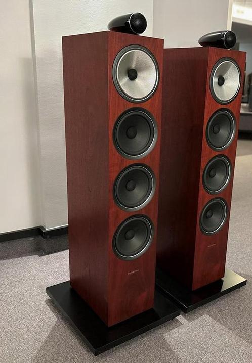 Bowers & Wilkins. B&W 702 S2 Kleur Rosenut, Audio, Tv en Foto, Luidsprekerboxen, Zo goed als nieuw, Front, Rear of Stereo speakers