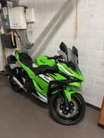 Ninja 500 SE 2025, Motoren, 2 cilinders, 451 cc, Minimaal motorrijbewijs A2, Sportuitlaat