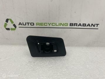 Koplampsproeier Houder Rechts Volvo XC60 FACELIFT 32234939 beschikbaar voor biedingen