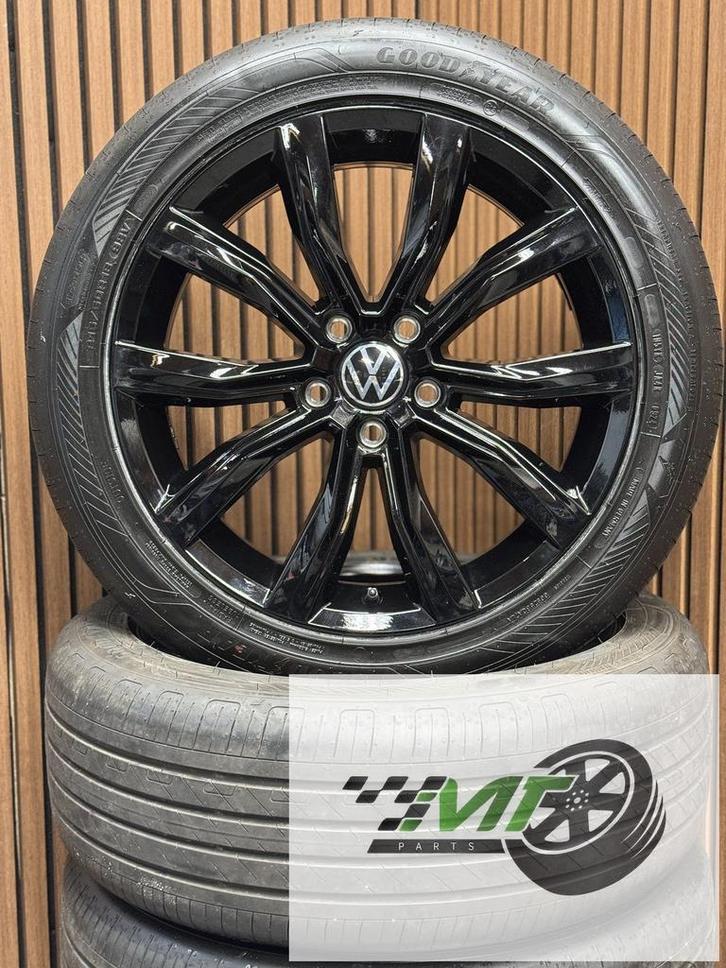 18" Vw T Roc cabrio RLine GRANGE HILL 215 50 NEW sebring OEM, Auto-onderdelen, Banden en Velgen, Banden en Velgen, Zomerbanden