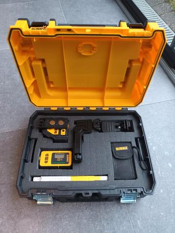 Dewalt pakket beschikbaar voor biedingen