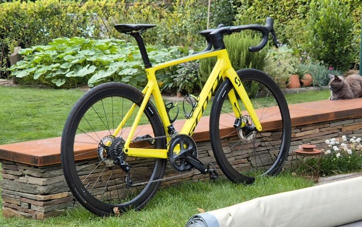 Scott Addict RC30, Fietsen en Brommers, Fietsen | Racefietsen, Zo goed als nieuw, Heren, Carbon, Ophalen