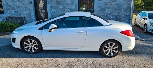 Peugeot 308 cabriolet, Autos, Peugeot, Particulier, ABS, Airbags, Bluetooth, Ordinateur de bord, Verrouillage central, Air conditionné automatique