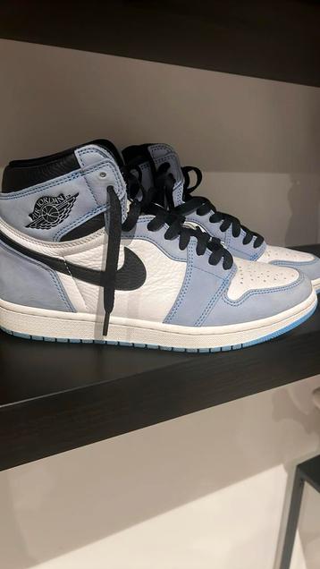 Air jordan university maat 43 beschikbaar voor biedingen