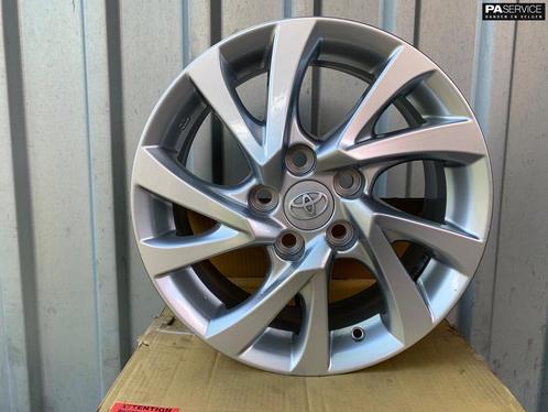 Nette originele 16 inch Toyota velgen oa Auris Camry Corolla, Autos : Pièces & Accessoires, Pneus & Jantes, Pneus et Jantes, Utilisé