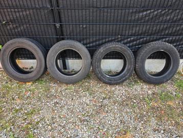 Ford transit custom zomerbanden 215/65/16c goede staat ! ! ! beschikbaar voor biedingen