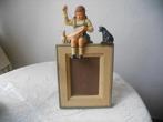 Landelijk Hoekframe meisje zittend + 2 katten (frame) G, Huis en Inrichting, Ophalen, Hout
