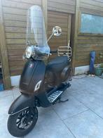 Scooter a klasse, Fietsen en Brommers, Ophalen