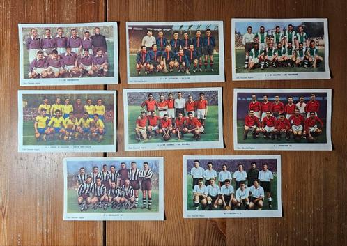 8 mooie Chocolat Aiglon Voetbal ploegfoto's uit 1951, Verzamelen, Foto's en Prenten, Zo goed als nieuw, Prent, Overige onderwerpen