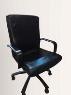 Netjes Bureau Stoelen Set Poltrona Frau., Ophalen of Verzenden, Zo goed als nieuw, Oranje