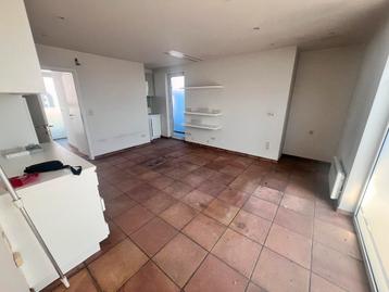 GRATIS af te halen tegels ( 40x40x3 cm ) beschikbaar voor biedingen