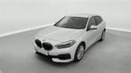 BMW 1 Serie 118 118iA OPF Sportline NAVI/CUIR PARTIEL/PDC AV, Auto's, BMW, Automaat, 1 Reeks, Gebruikt, Wit