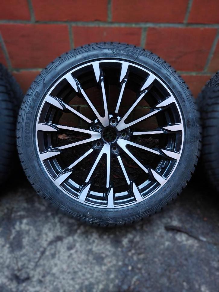 19 inch winterset - 5x112, Auto-onderdelen, Banden en Velgen, Banden en Velgen, Winterbanden, 19 inch, 255 mm, Personenwagen, Nieuw