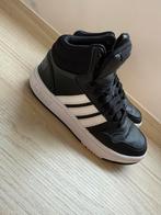 Sneakers adidas maat 33, Ophalen of Verzenden, Zo goed als nieuw