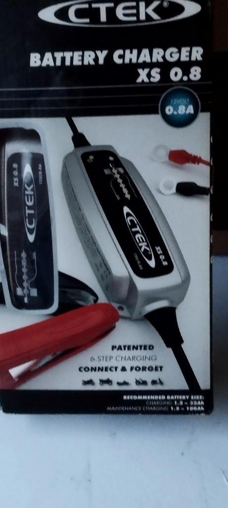 Accu druppellader ctek xs08, Motoren, Accessoires | Overige, Zo goed als nieuw, Ophalen