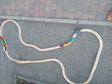Lillabo houten treinset ( ikea) beschikbaar voor biedingen
