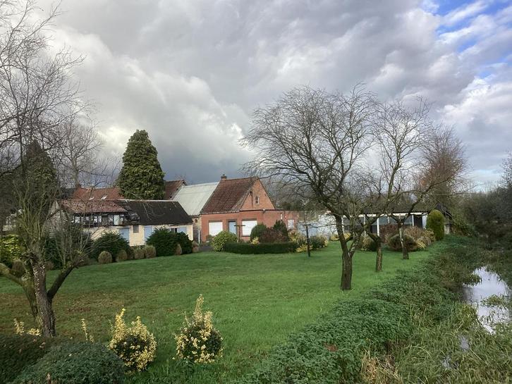 Hoeve met stalling gelegen te Sinaai-Waas, Immo, Maisons à vendre, Province de Flandre-Orientale, 1000 à 1500 m², Habitation avec espace professionnel