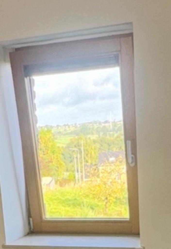 2 Chassis Fenêtres 70-104cm chêne doré « oscillo-battant », Bricolage & Construction, Vitres, Châssis & Fenêtres, Utilisé, Fenêtre de façade ou Vitre