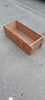 Eeuwenoude houten kist, Doe-het-zelf en Bouw, Kratten en Dozen, Ophalen, Zo goed als nieuw
