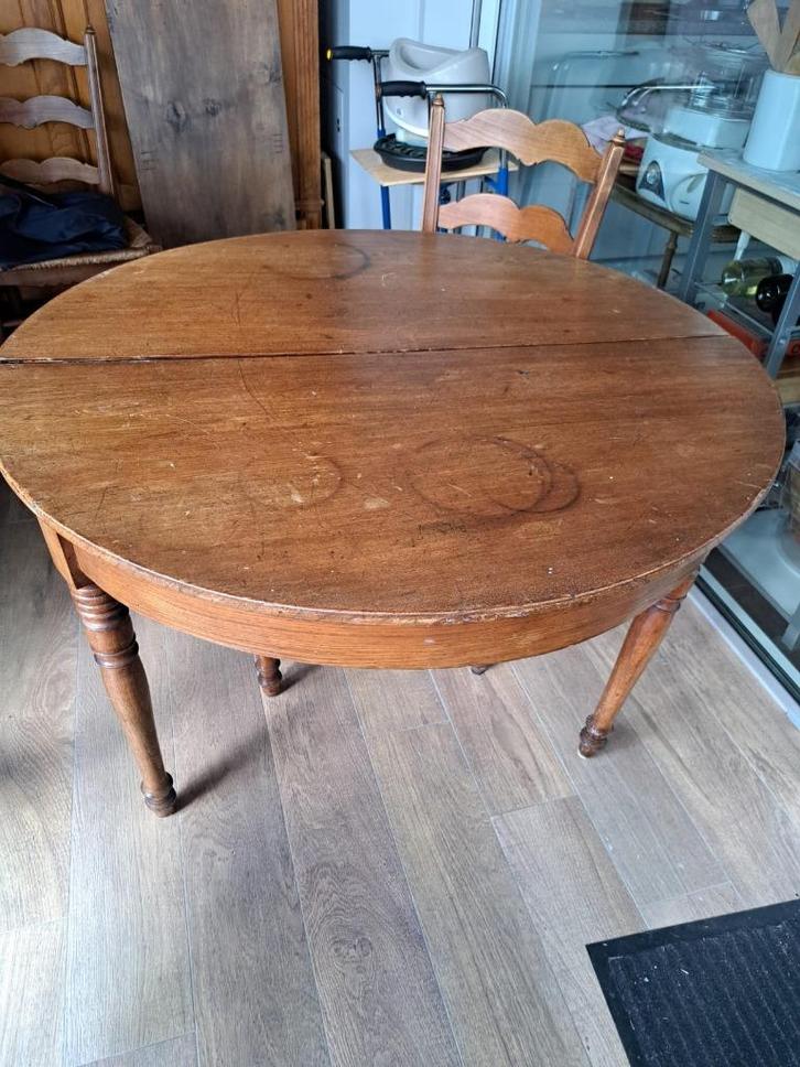 Antieke ronde tafel, Antiek en Kunst, Antiek | Meubels | Tafels, Ophalen