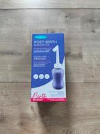 Lansinoh Postpartum Spoelfles paars met hoesje, Kinderen en Baby's, Ophalen, Zo goed als nieuw