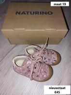 Roze baby veter schoenen bloemetjes Naturino maat 19, Comme neuf, Fille, Naturino, Enlèvement ou Envoi
