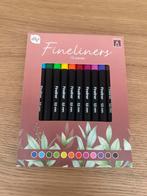 Fineliners + calligraphy markers ( nieuw ), Enlèvement ou Envoi, Neuf, Crayon ou Feutre